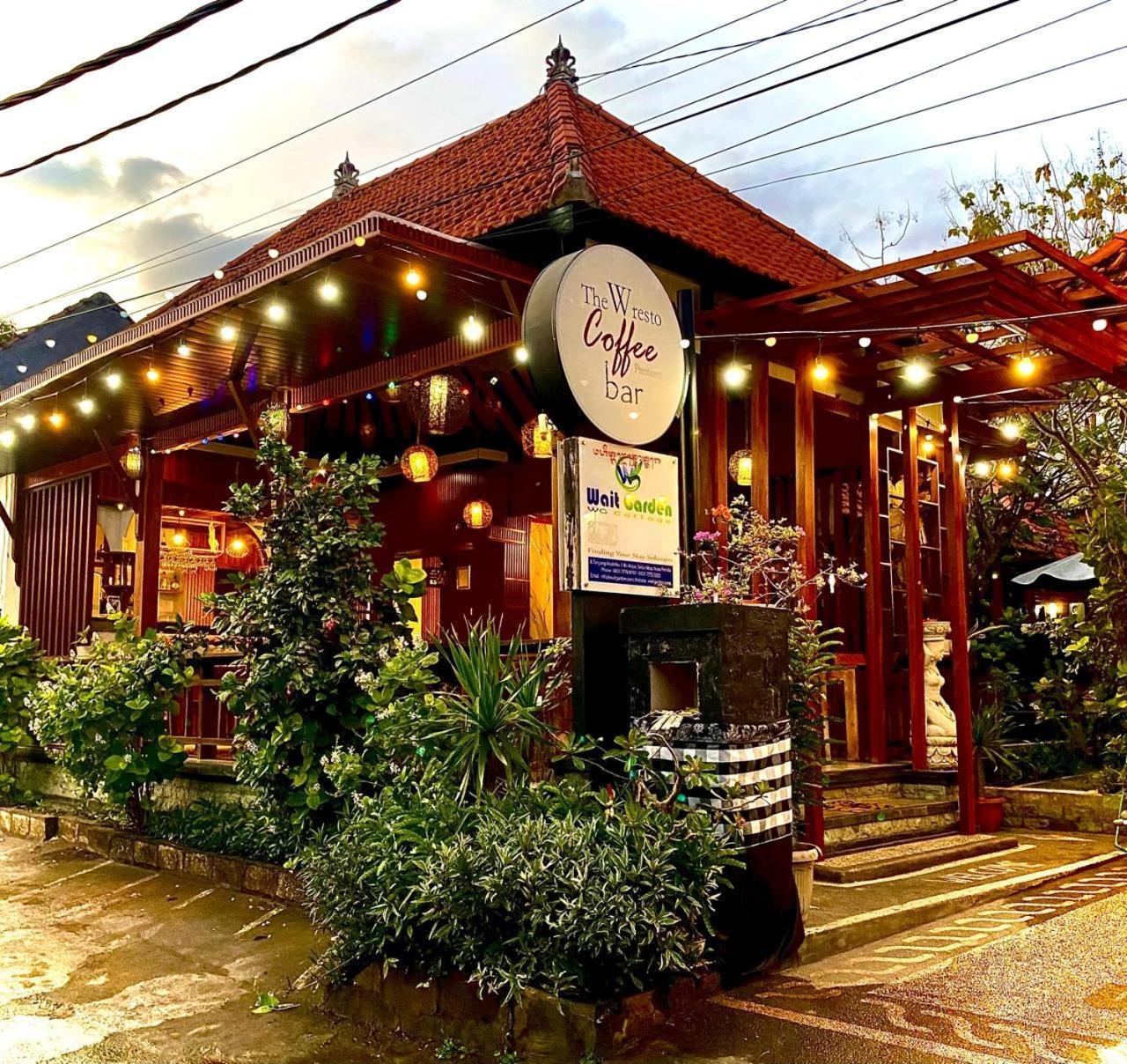 Wait Garden Cottage Toyapakeh Exterior photo